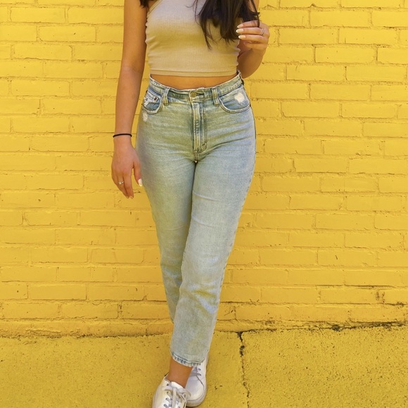 Abercrombie & Fitch Denim - abercrombie & fitch the ankle straight ultra high rise light washed jeans